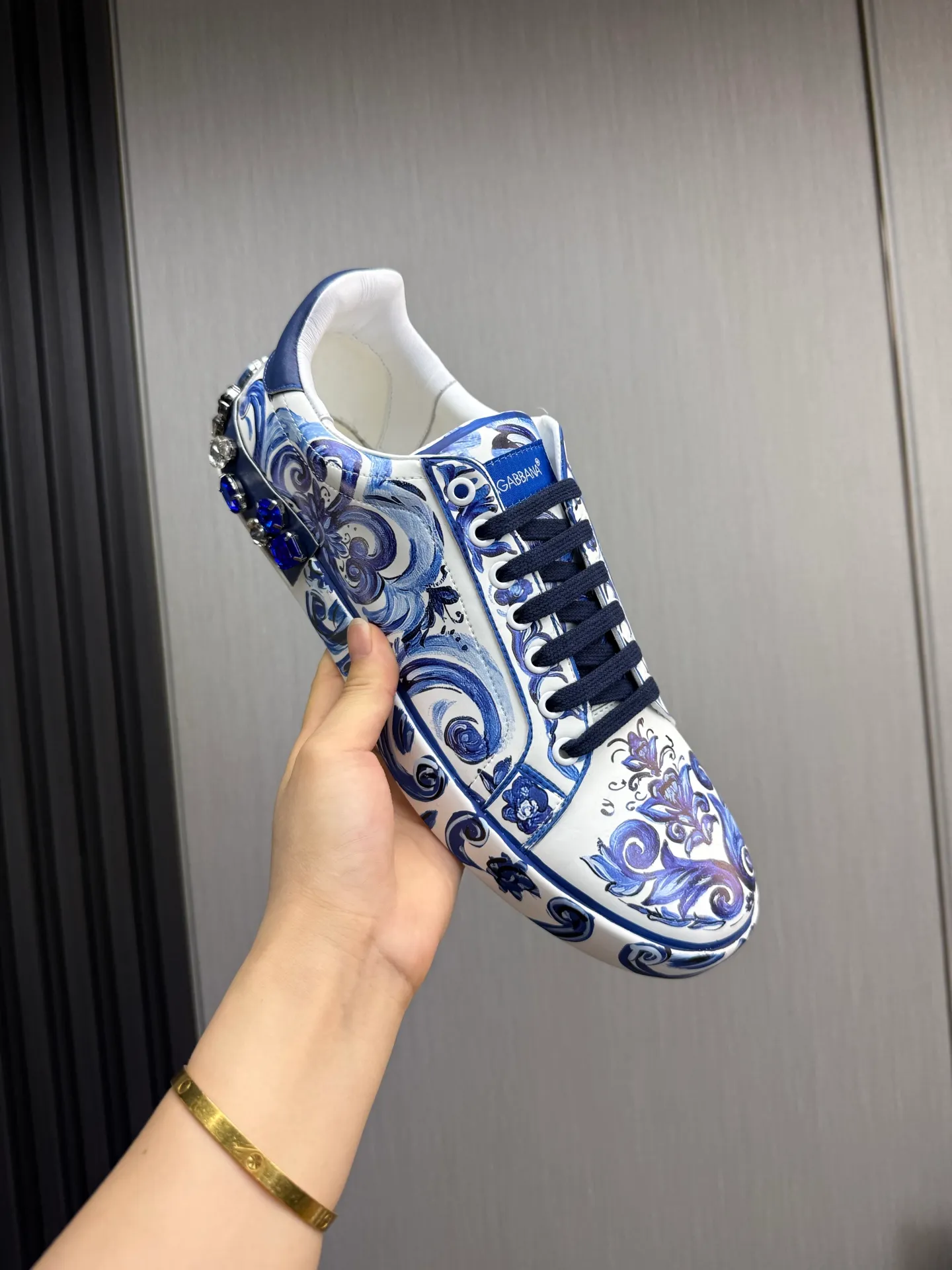 Men's men's shoes 💰520💰 Dolce & gabbana (DG) official website synchronized new models 💥1 fashionable hot models: 1 Exclusive mold opening ✅Imported cowhide for the upper, unique brand style logo upper 💥Sheepskin feet 🐑Original private mold outsole ✔️36-44 (38.45 custom-made, non-refundable)